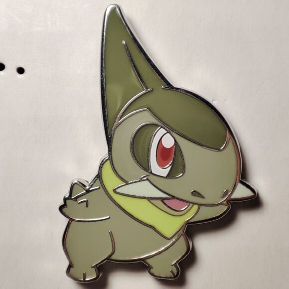 Pokemon Axew Enamel Pin Official Nintendo Collectible Lapel Pin - Picture 1 of 3